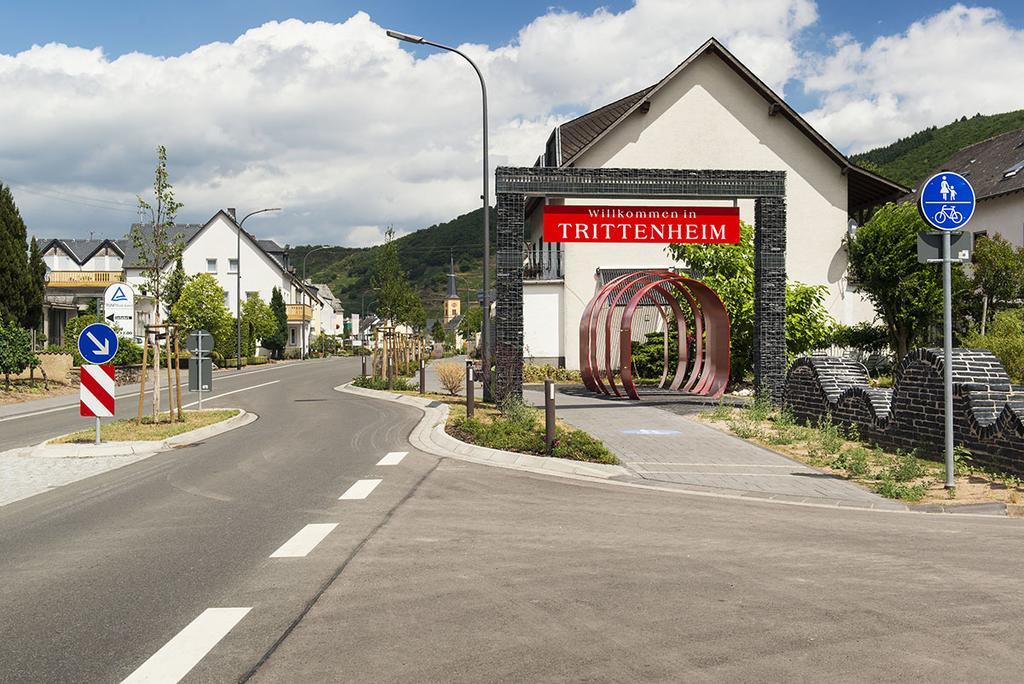 Weingut & Gaestehaus Edwin Hoffmann Trittenheim Buitenkant foto